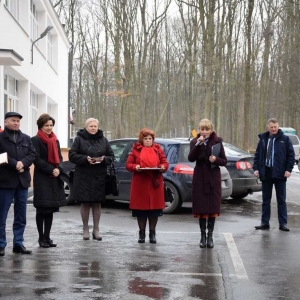 uroczyste przekazanie busa -  zarząd Stowarzyszenia 